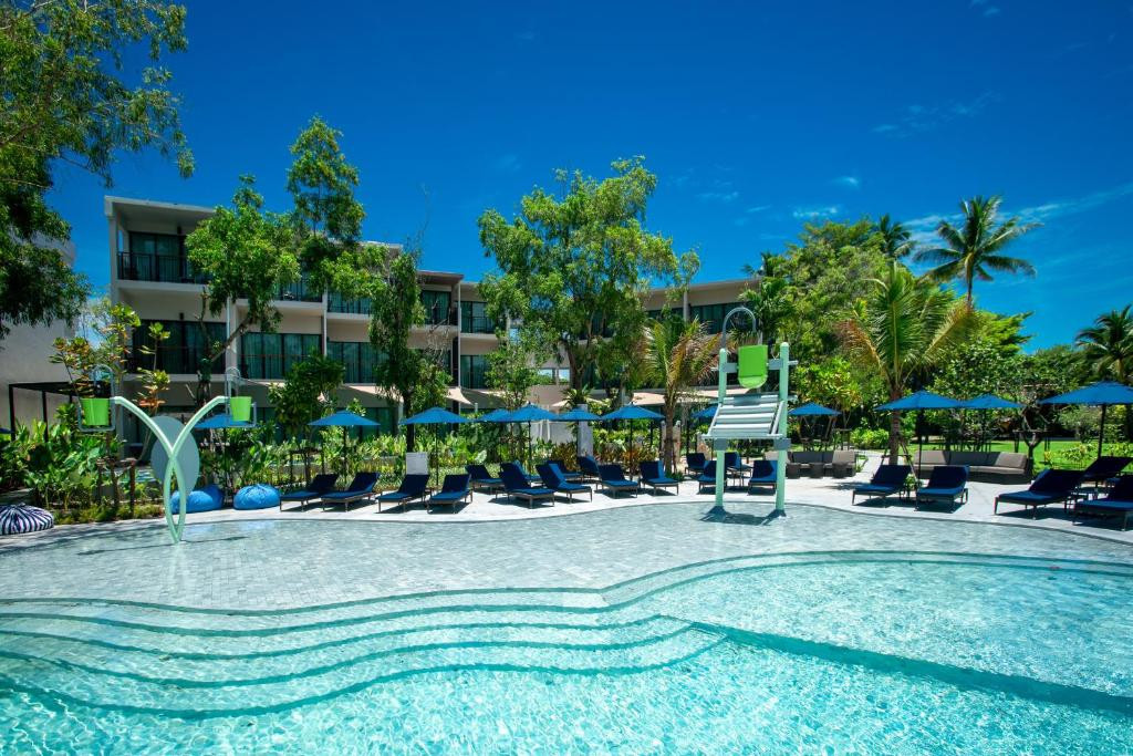 LE MERIDIEN PHUKET MAI KHAO BEACH RESORT