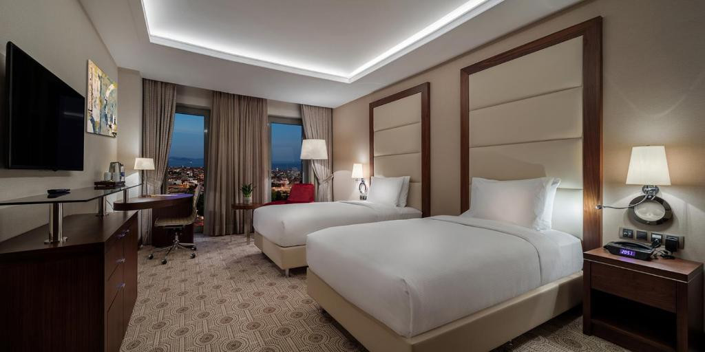 DOUBLETREE BY HILTON ISTANBUL TOPKAPI