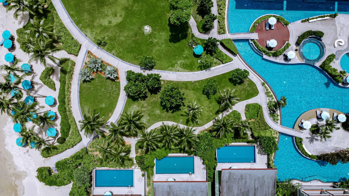 LE MERIDIEN KHAO LAK RESORT & SPA
