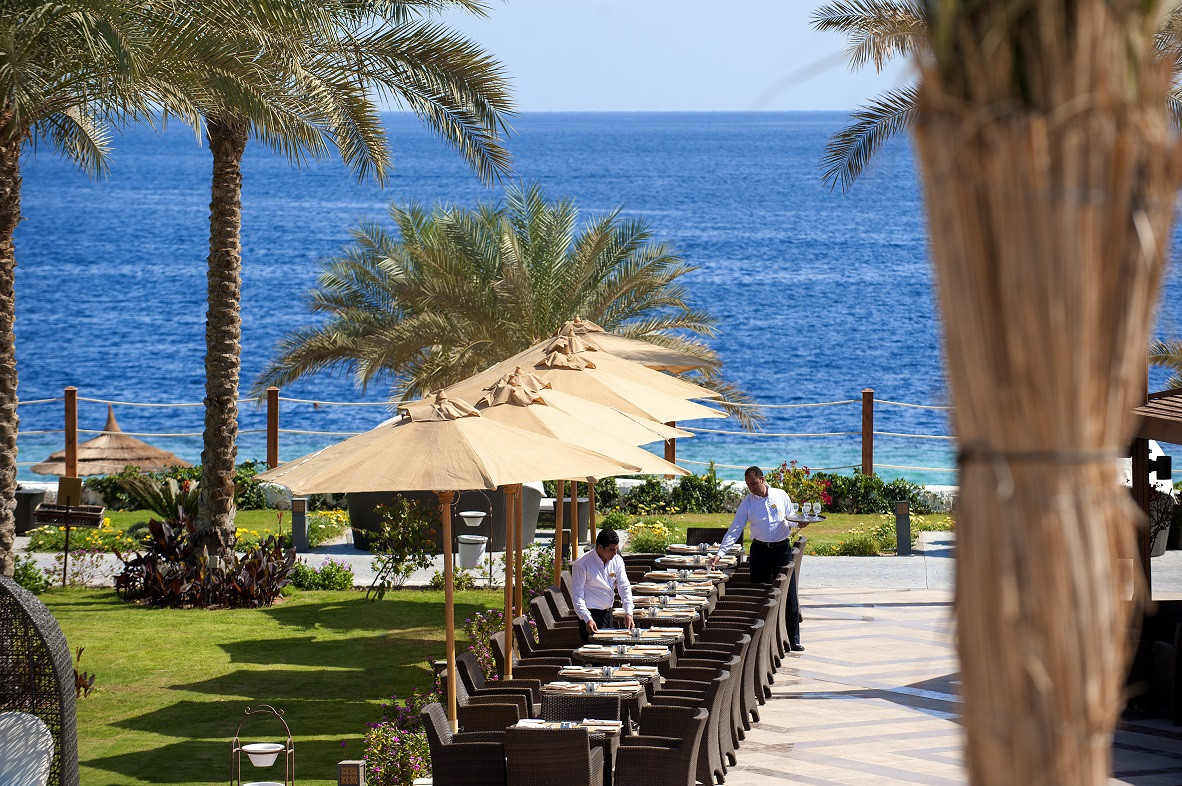POSH CLUB BY SUNRISE GRAND SELECT MONTEMARE RESORT