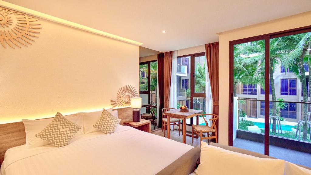 THE MARIN PHUKET