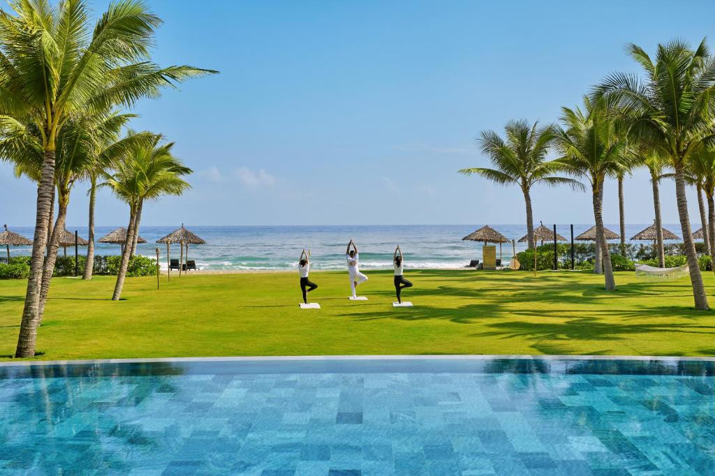 WYNDHAM HOI AN ROYAL BEACHFRONT RESORT & VILLAS