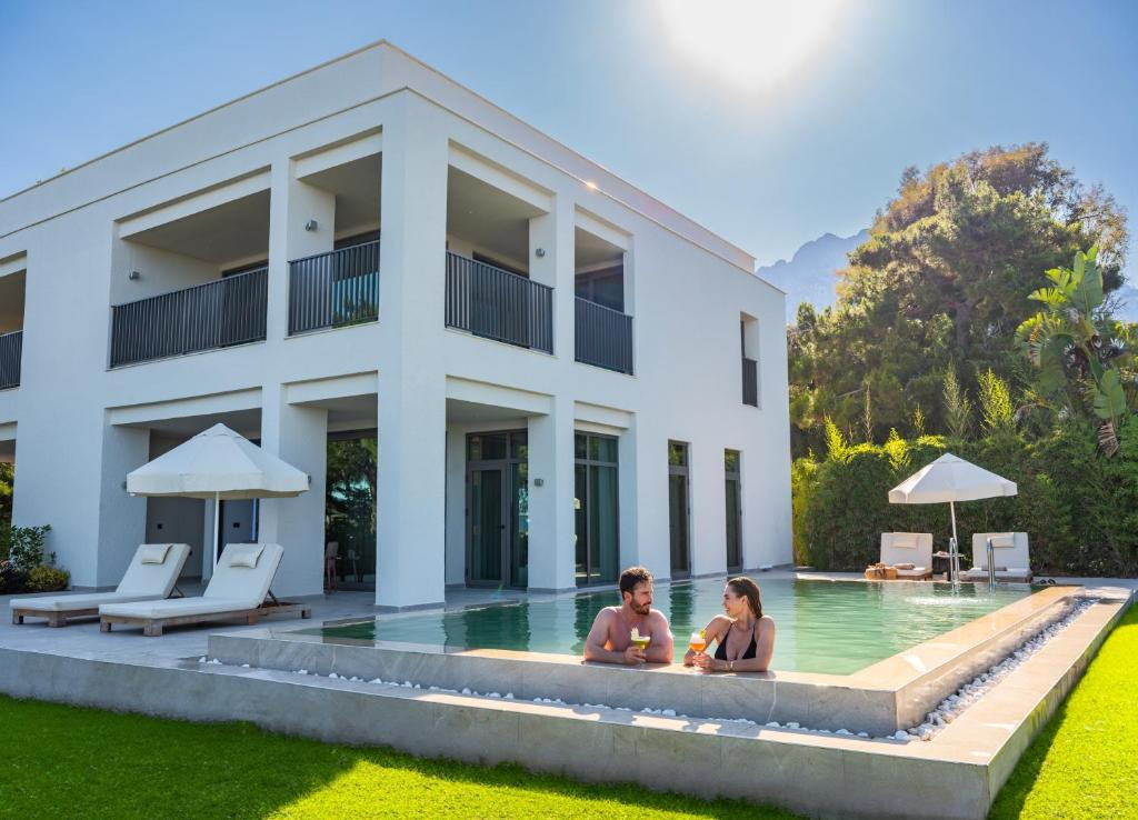 SHERWOOD EXCLUSIVE KEMER