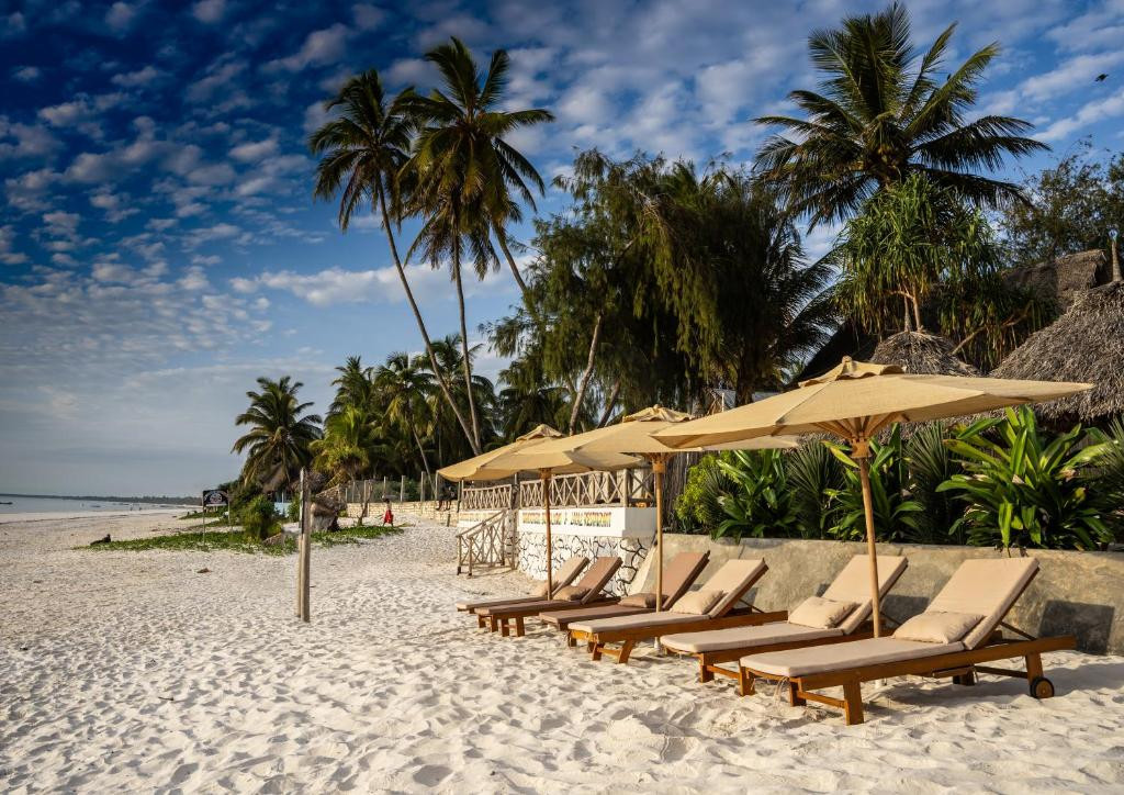 ALLADIN BEACH HOTEL & SPA