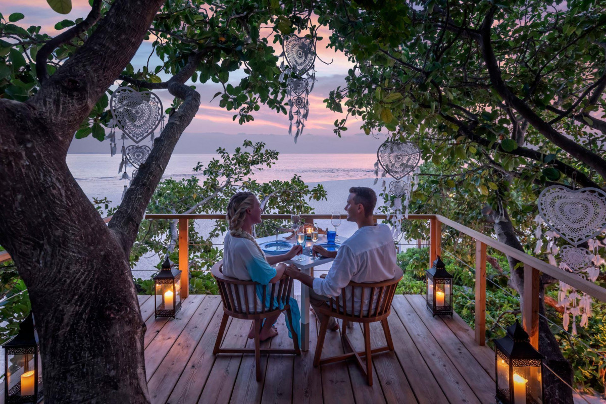 FOUR SEASONS RESORT LANDAA GIRAVARU