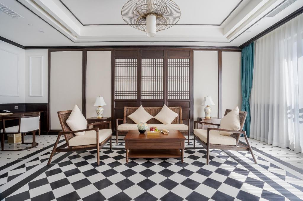 POTIQUE HOTEL