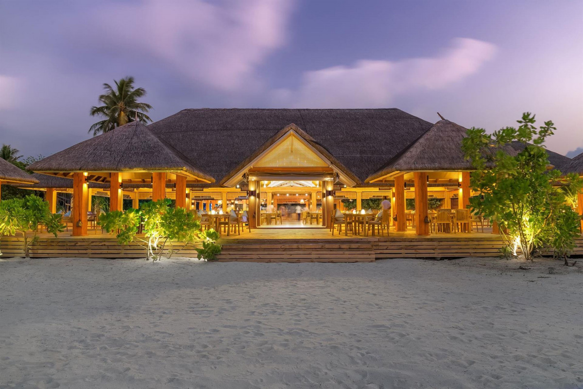 KUDAFUSHI RESORT & SPA