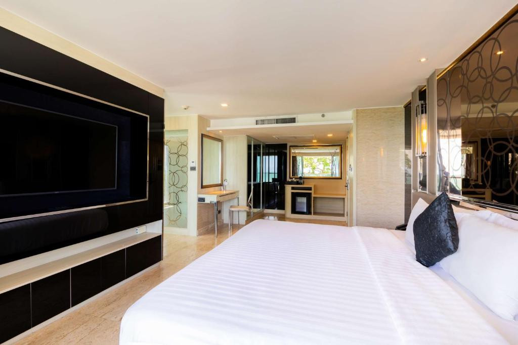 THE SANCTUARY RESORT PATTAYA BW SIGNATURE COLLECTION
