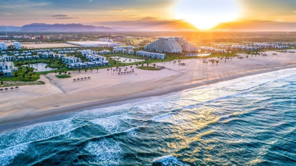 VINPEARL RESORT & GOLF NAM HOI AN