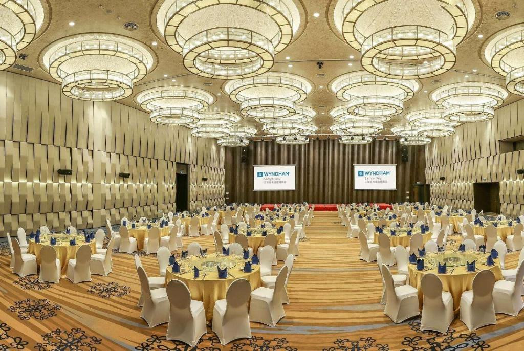 RAMADA PLAZA SANYA BAY