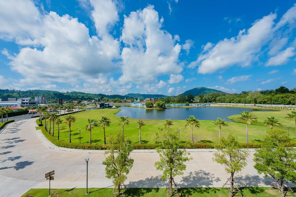 WYNDHAM PHUKET AIRPORT