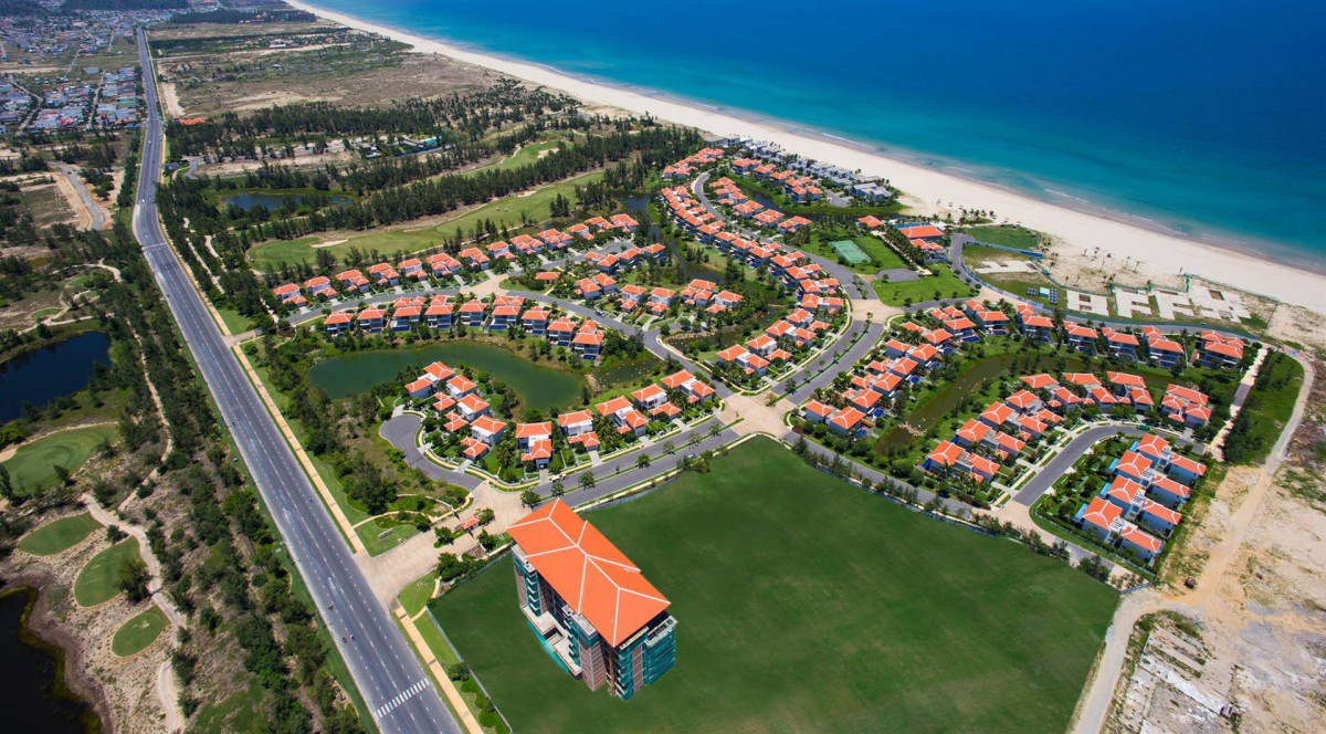 THE OCEAN VILLAS (THE OCEAN RESORT)