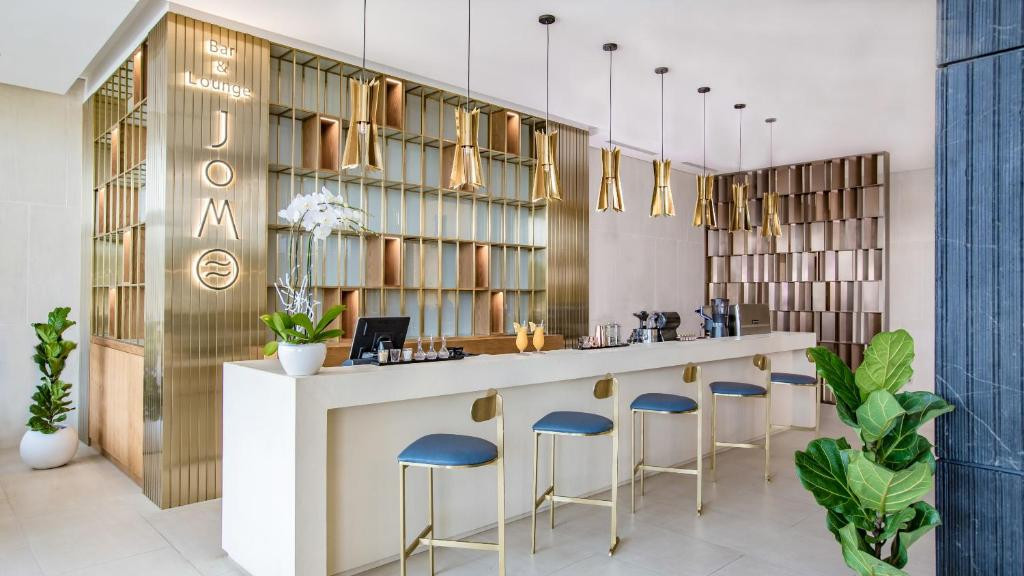 PRINCE HOTEL DANANG