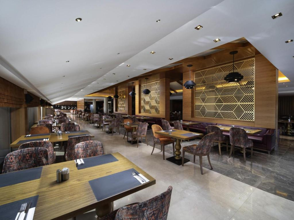 MERCURE ISTANBUL BOMONTI