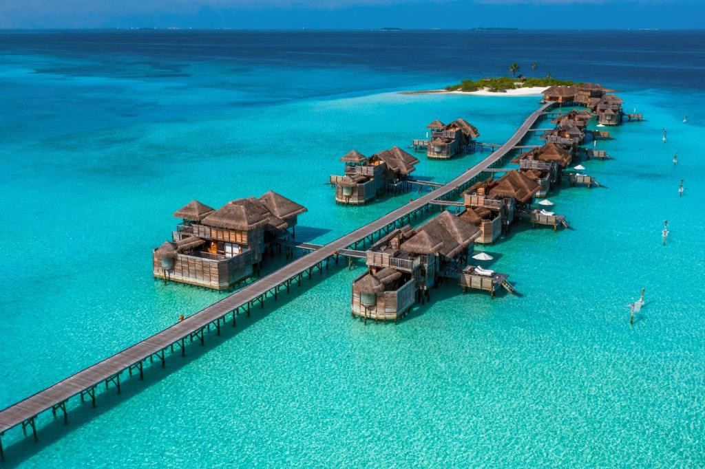 GILI LANKANFUSHI