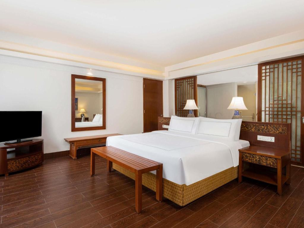 SWISSOTEL & GRAND MERCURE SANYA YALONG BAY