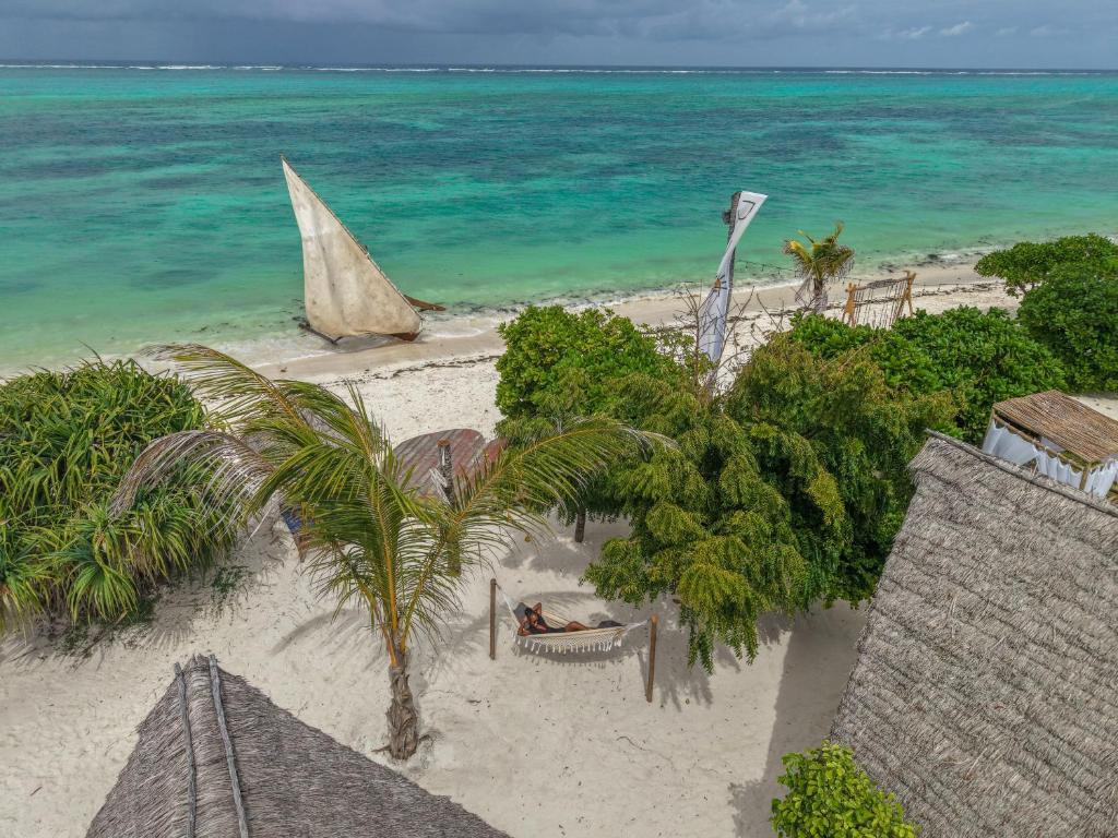 JUANA OCEAN VILLAS