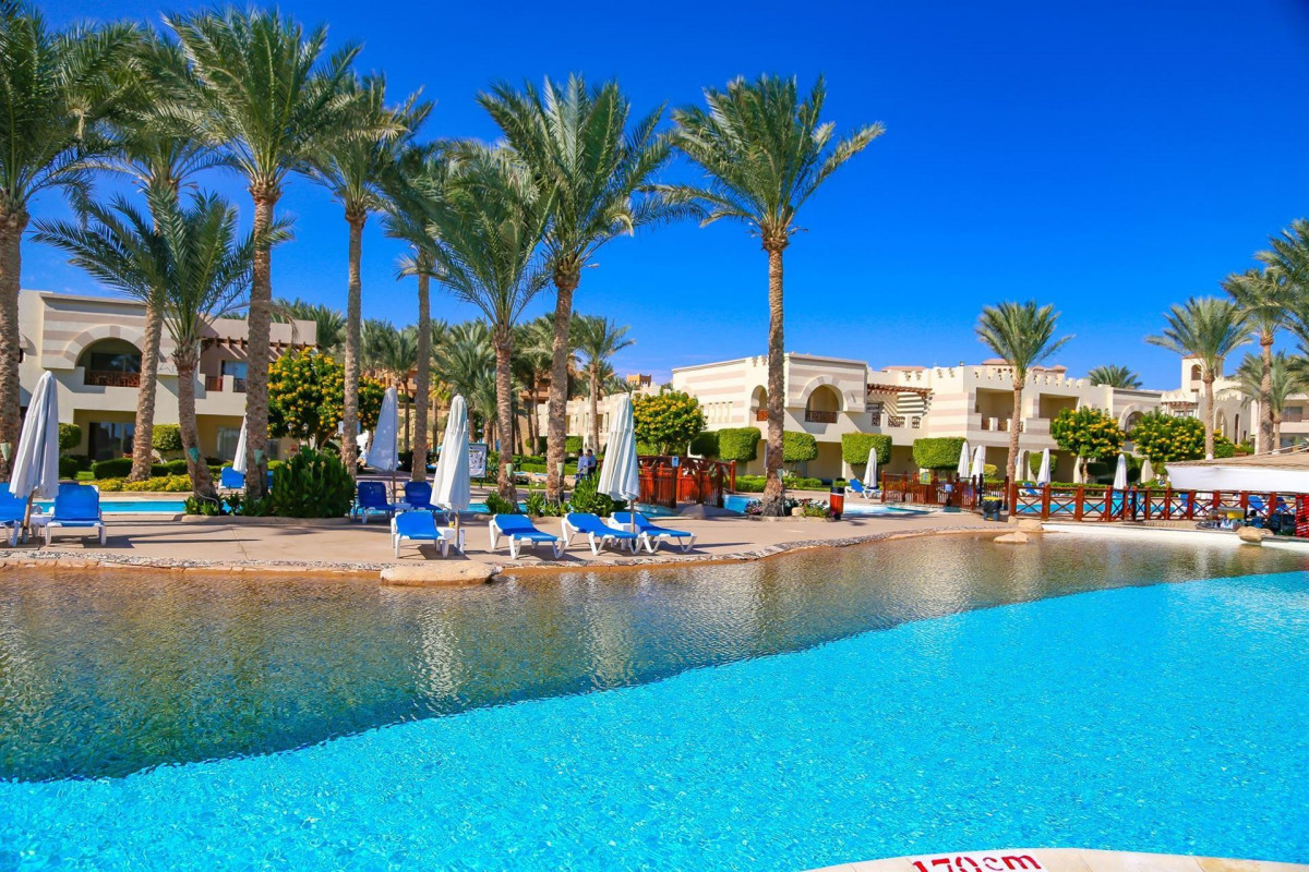 REHANA ROYAL BEACH RESORT AQUA PARK & SPA
