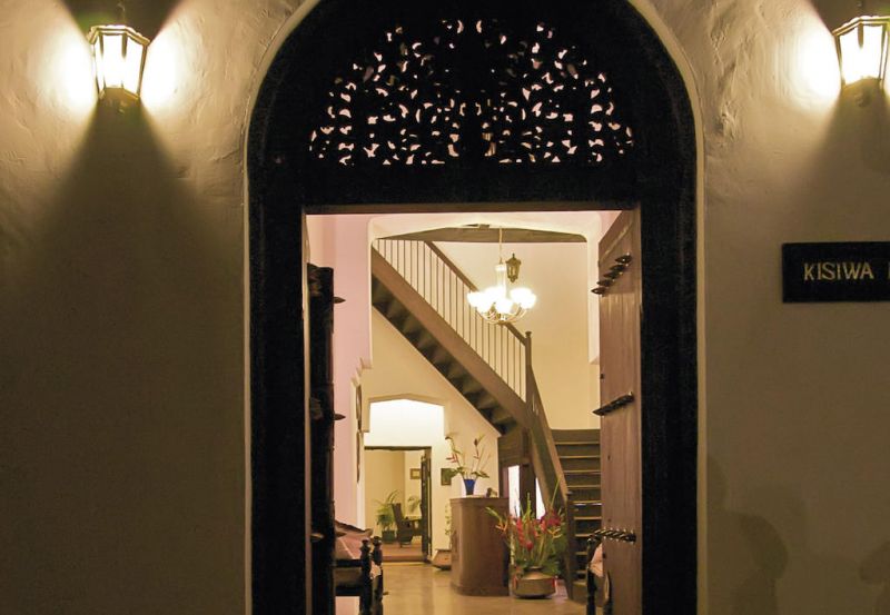 KISIWA HOUSE