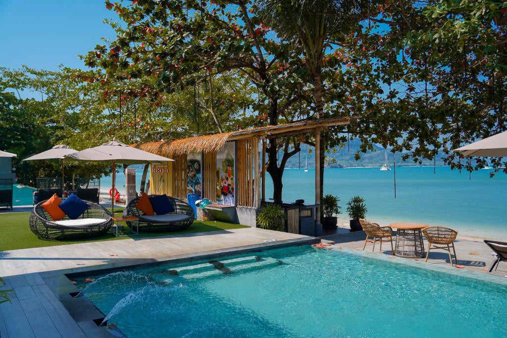 MY BEACH RESORT