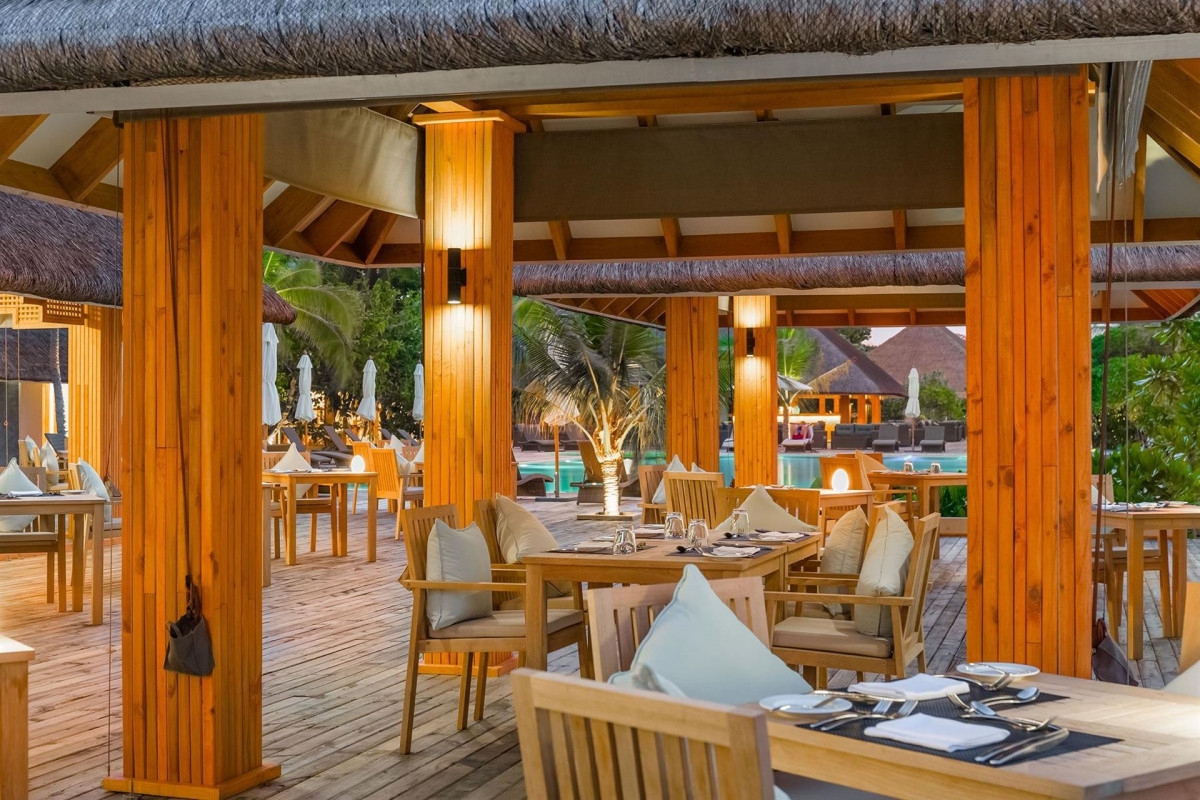 KUDAFUSHI RESORT & SPA