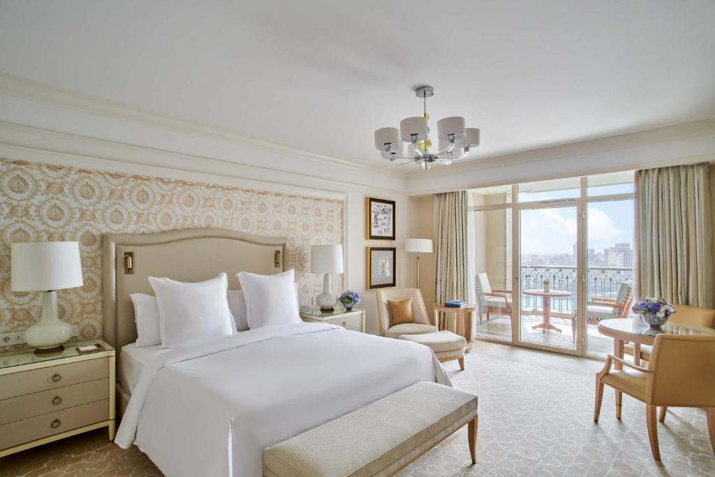 FOUR SEASONS HOTEL CAIRO AT NILE PLAZA