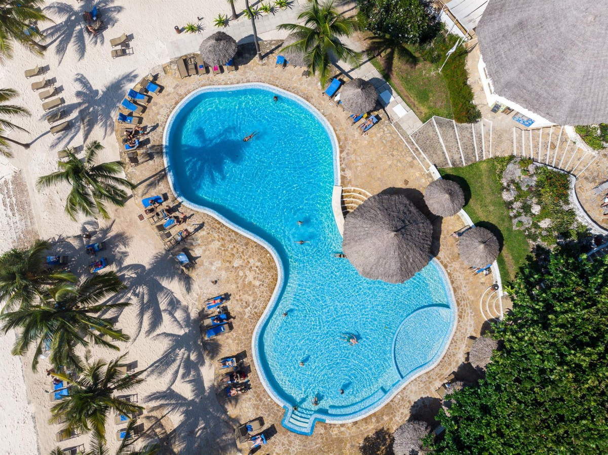 KARAFUU BEACH RESORT