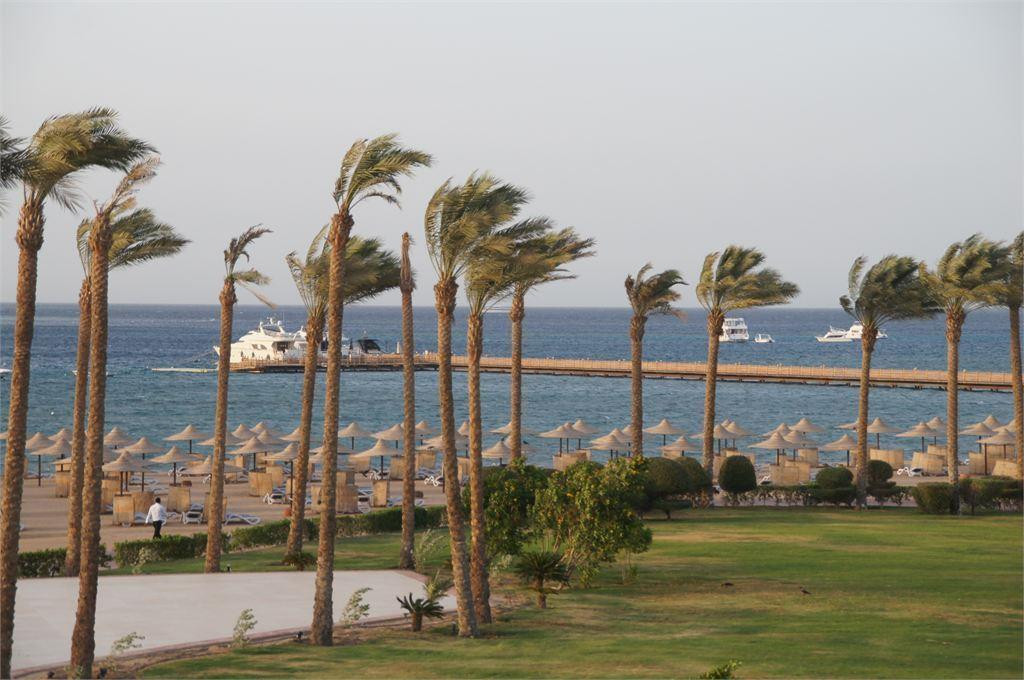 CLEOPATRA LUXURY RESORT MAKADI BAY