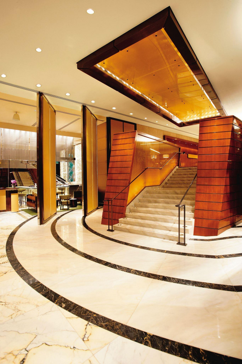 THE LANDMARK MANDARIN ORIENTAL