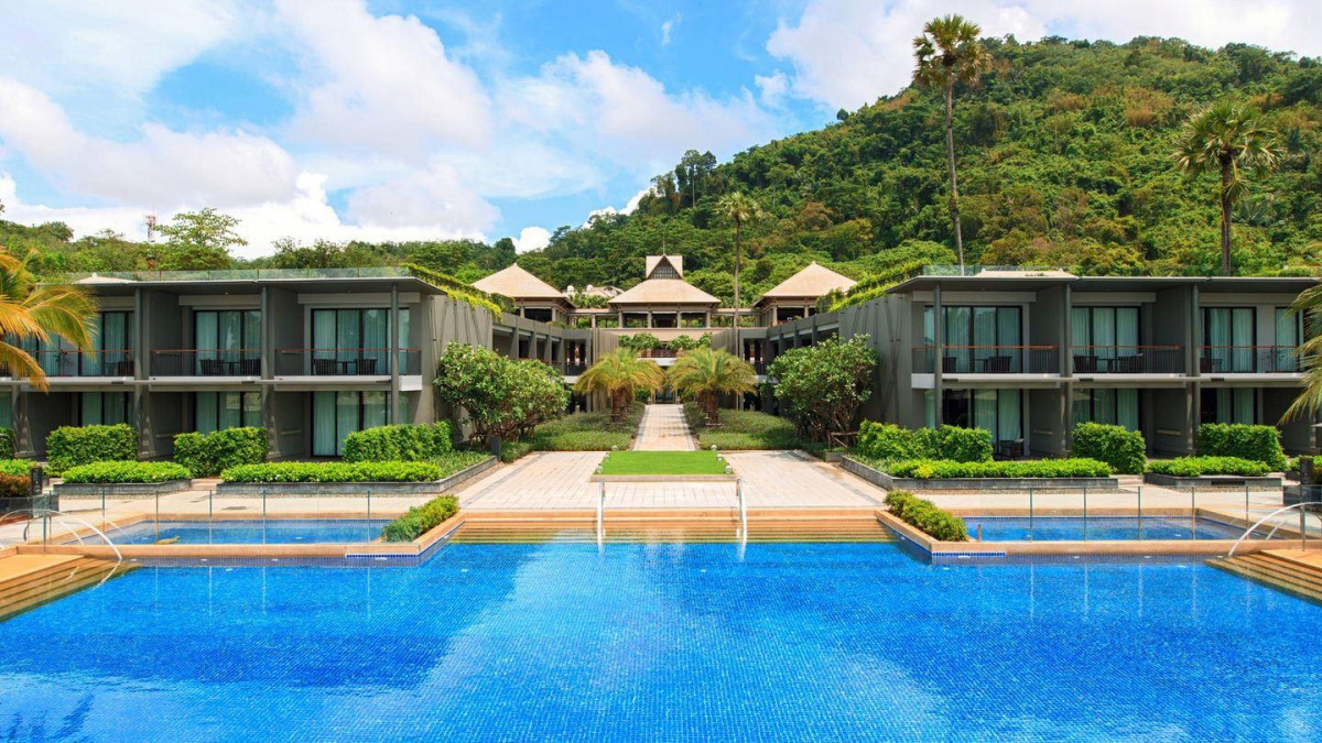 PHUKET MARRIOTT RESORT AND SPA NAI YANG BEACH