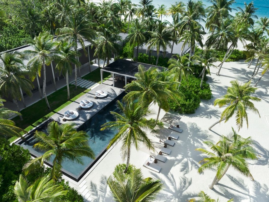 THE RITZ CARLTON MALDIVES FARI ISLANDS