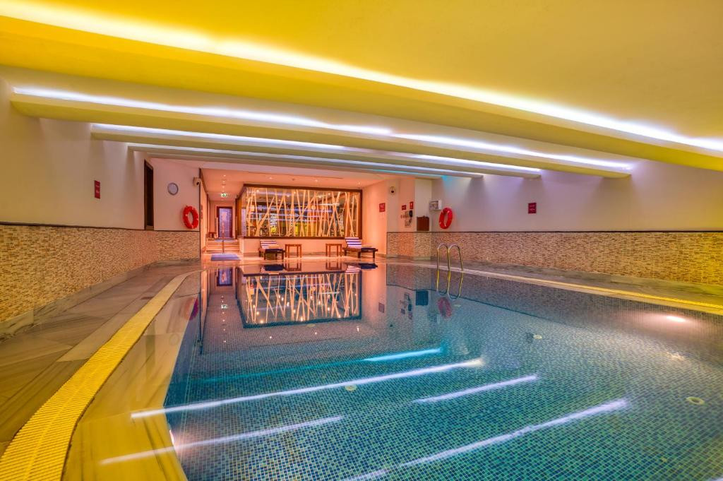 CROWNE PLAZA ISTANBUL OLD CITY