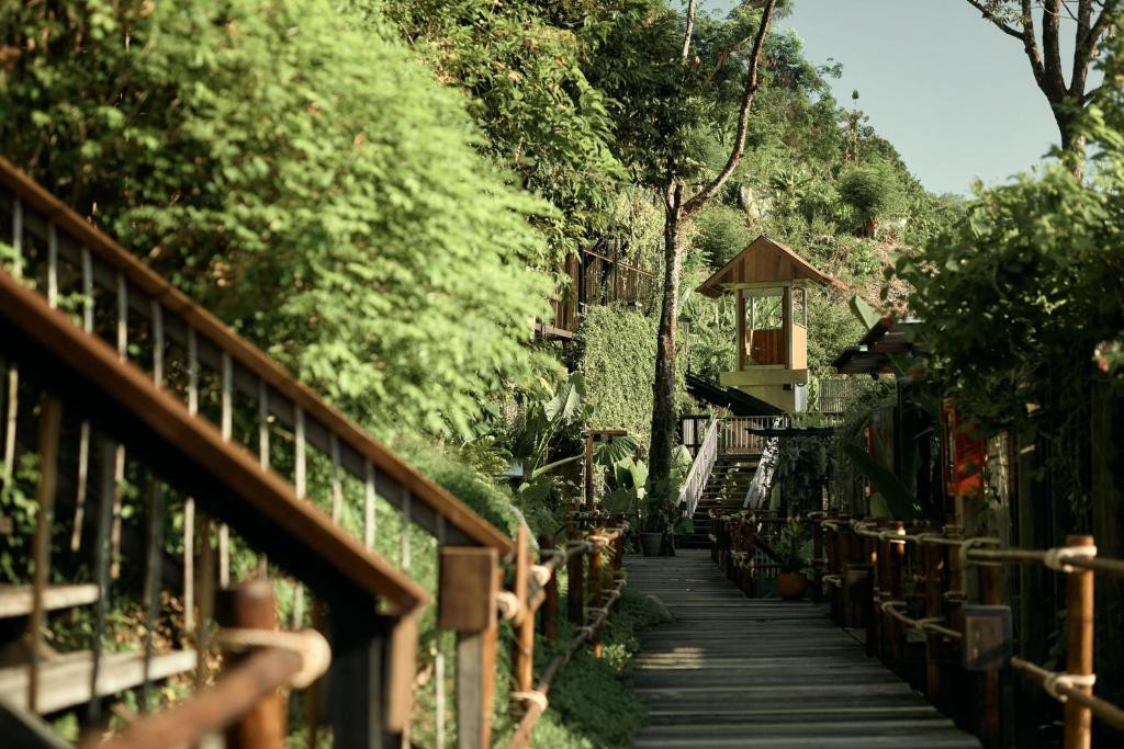 DINSO RESORT & VILLAS PHUKET VIGNETTE COLLECTION AN IHG HOTEL
