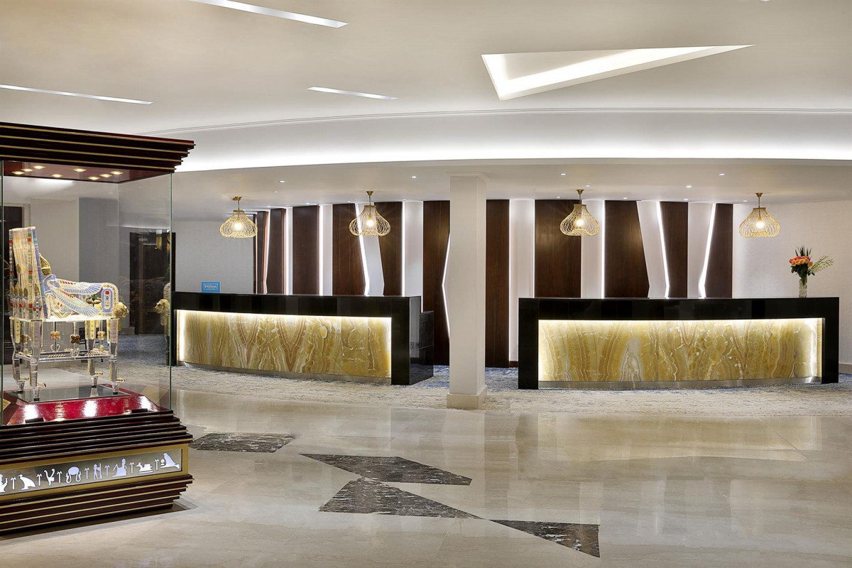 HILTON PLAZA