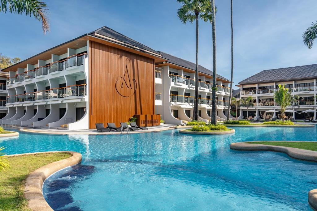 AMORA BEACH RESORT