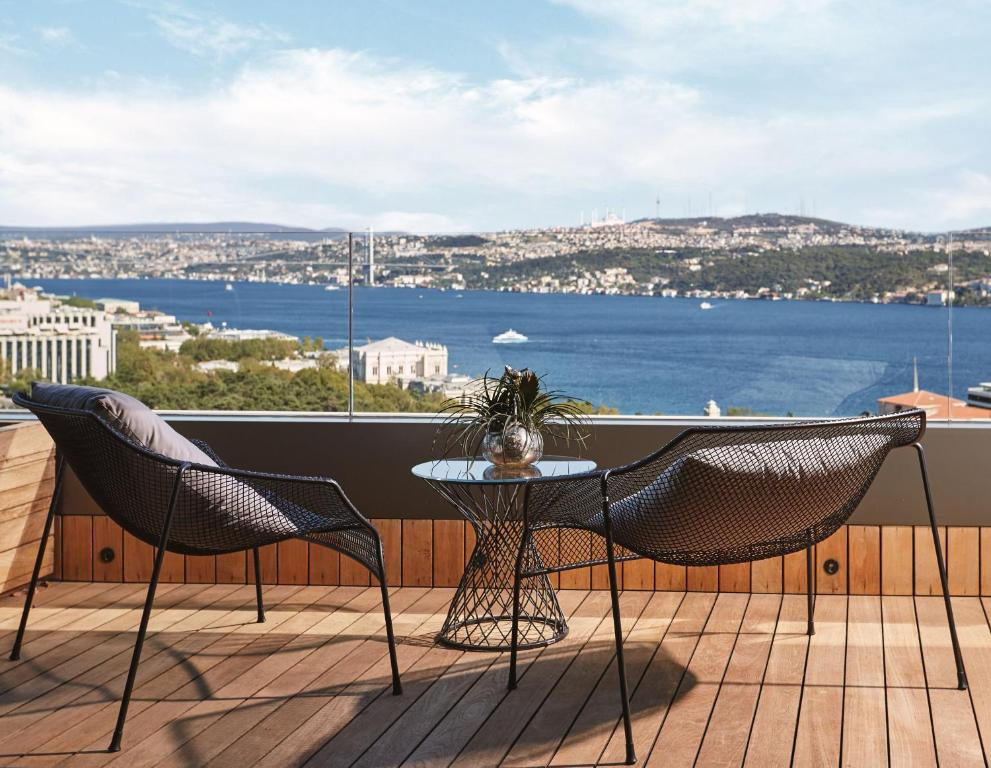 GEZI HOTEL BOSPHORUS