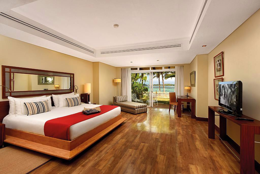 SHANDRANI BEACHCOMBER RESORT & SPA