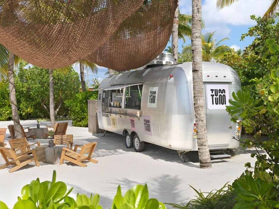 THE RITZ CARLTON MALDIVES FARI ISLANDS