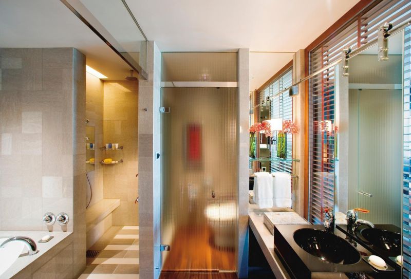 MANDARIN ORIENTAL