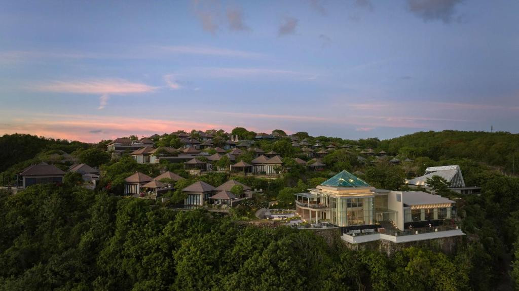 UMANA BALI LXR HOTELS & RESORTS BY HILTON