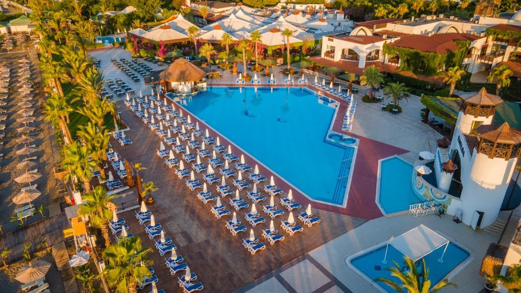EMELDA SUN CLUB (EX. SIMENA SUN CLUB)