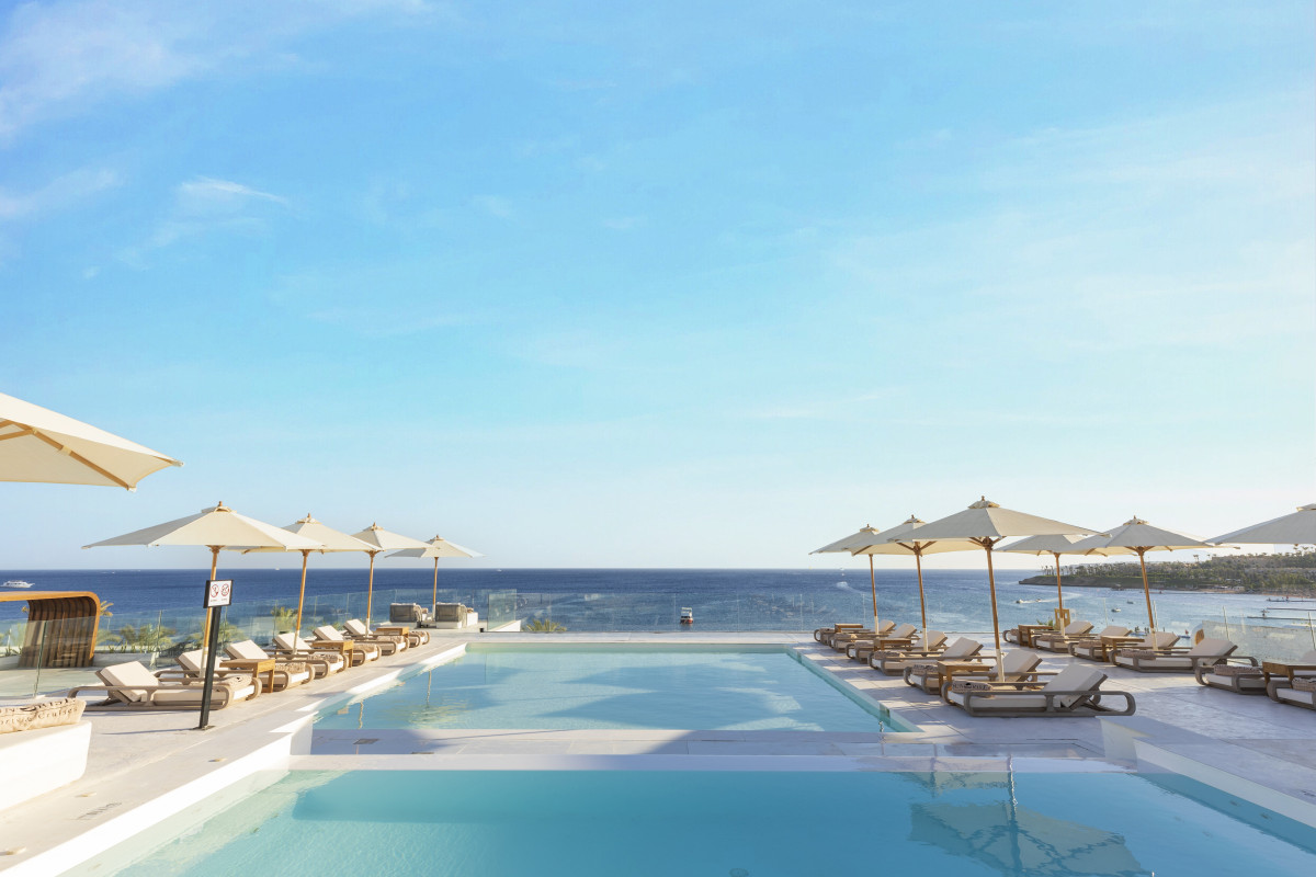 POSH CLUB SUNRISE WHITE HILLS RESORT