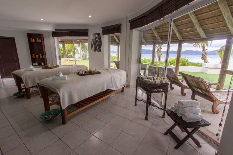 COUSINE ISLAND RESORT