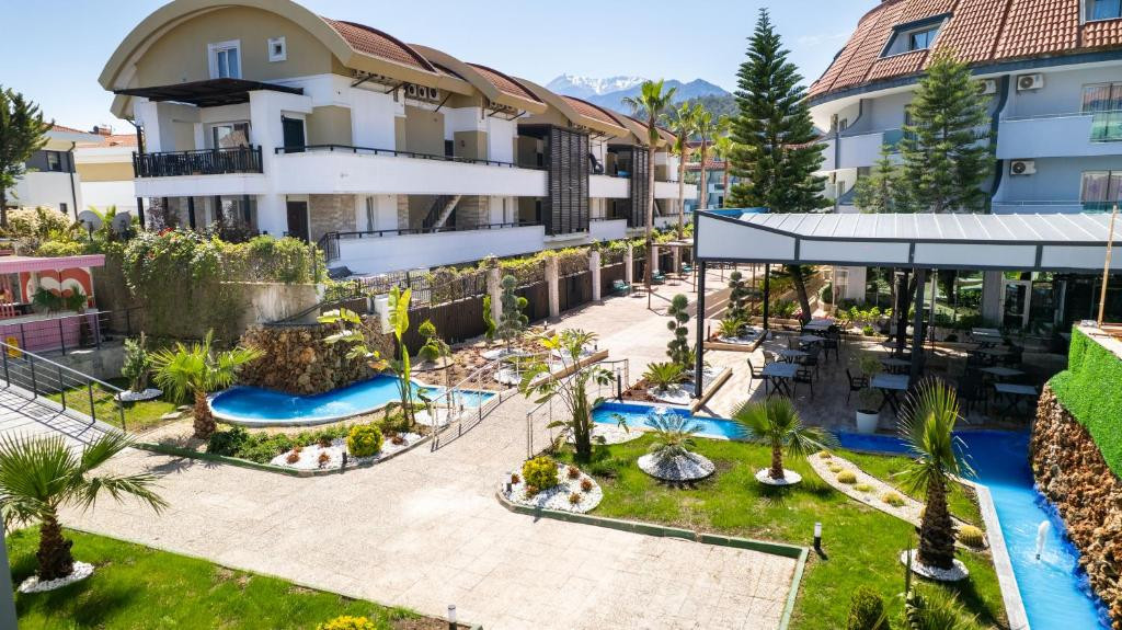 DEDEMAN KEMER RESORT