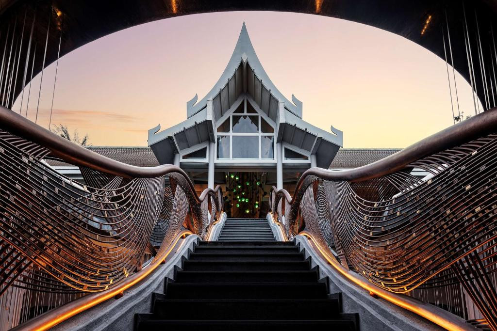 BANYAN TREE KRABI