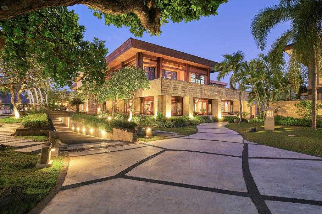 THE PATRA BALI RESORT & VILLA