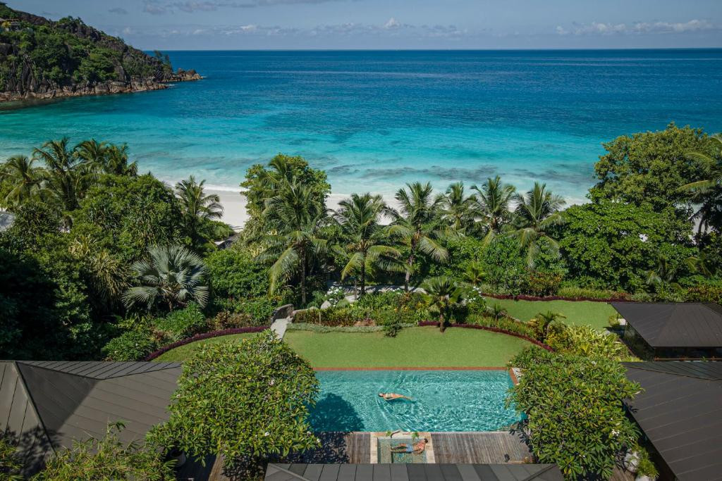 FOUR SEASONS RESORT SEYCHELLES