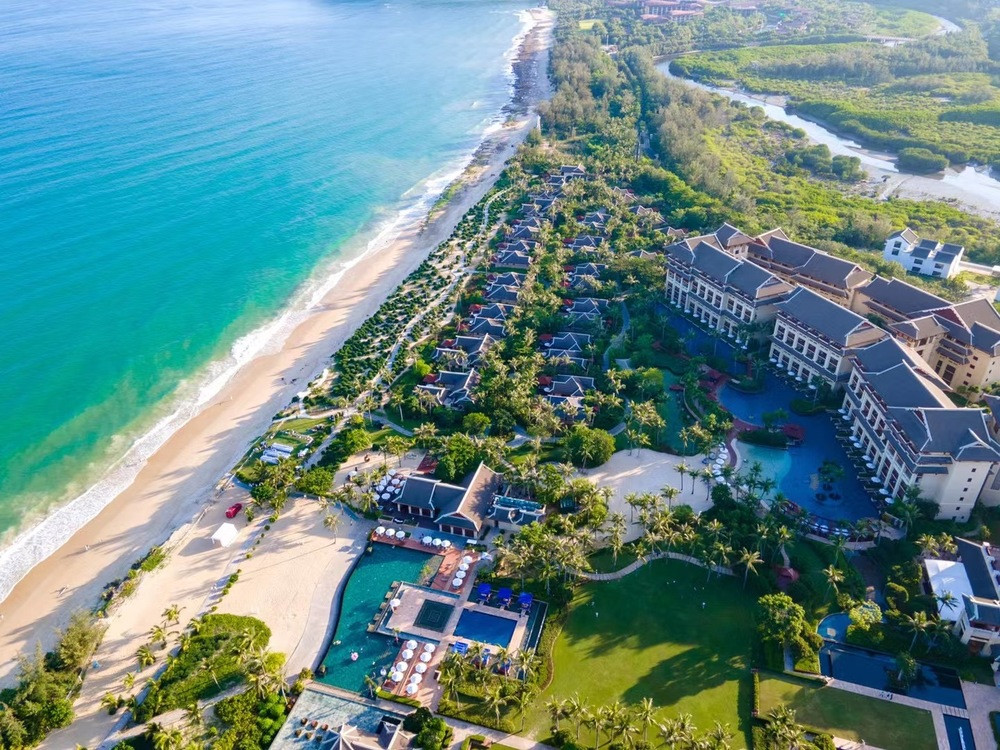 THE RITZ-CALRTON SANYA YALONG BAY