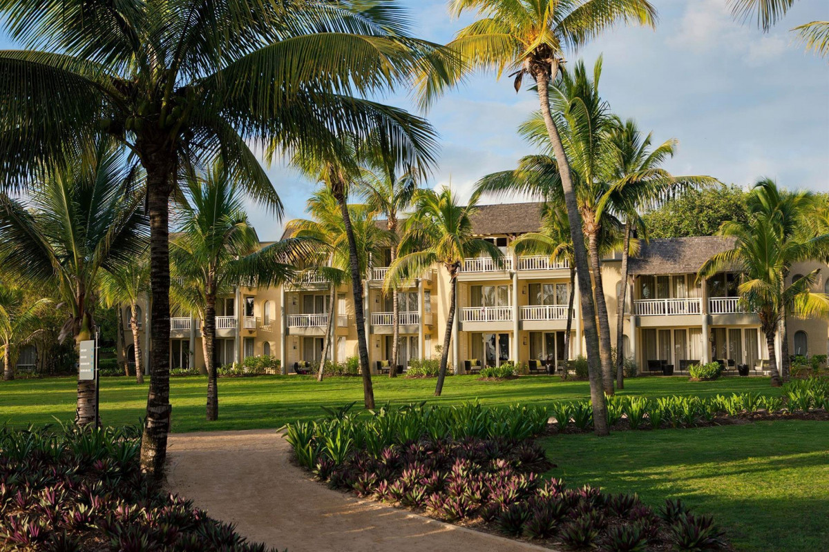 OUTRIGGER MAURITIUS RESORT & SPA