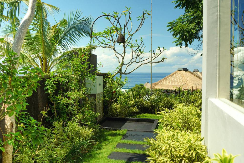 SAMABE BALI SUITES & VILLAS